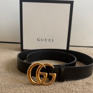 Gucci Black Leather Belt with Gold Double G Buckle
